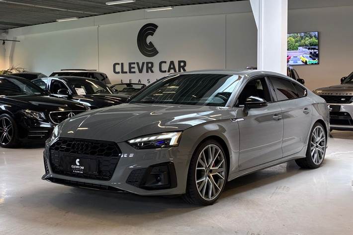 Grå Audi A5 fra 2020