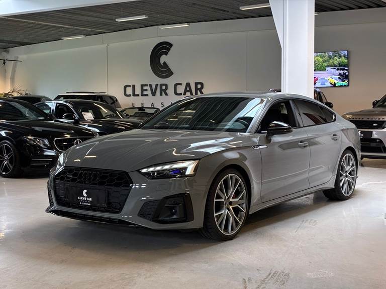 Audi A5 45 TDi Sportback quattro S-tr.