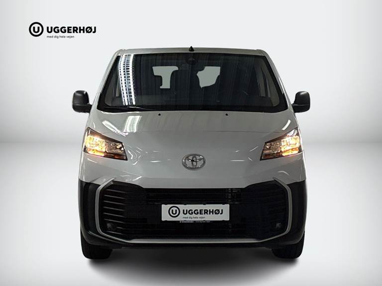 Toyota Proace Verso 75 Long Shuttle