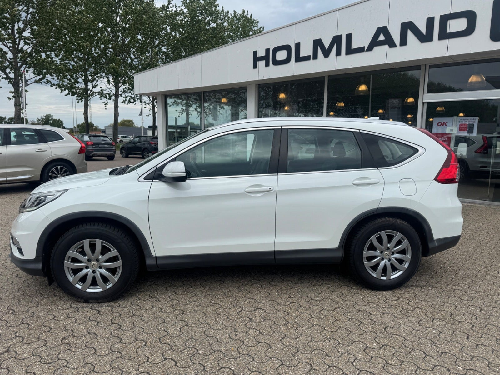 Hvid Honda CR-V fra 2017