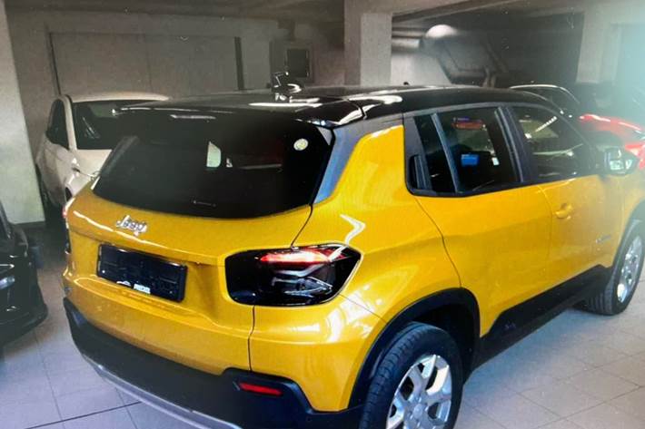 Gul Jeep Avenger fra 2023