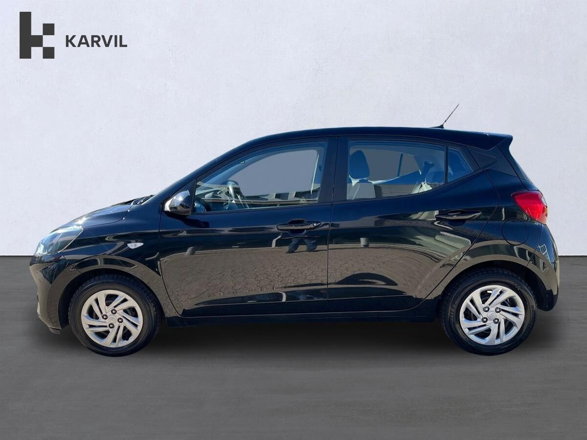 Sort Hyundai i10 fra 2021