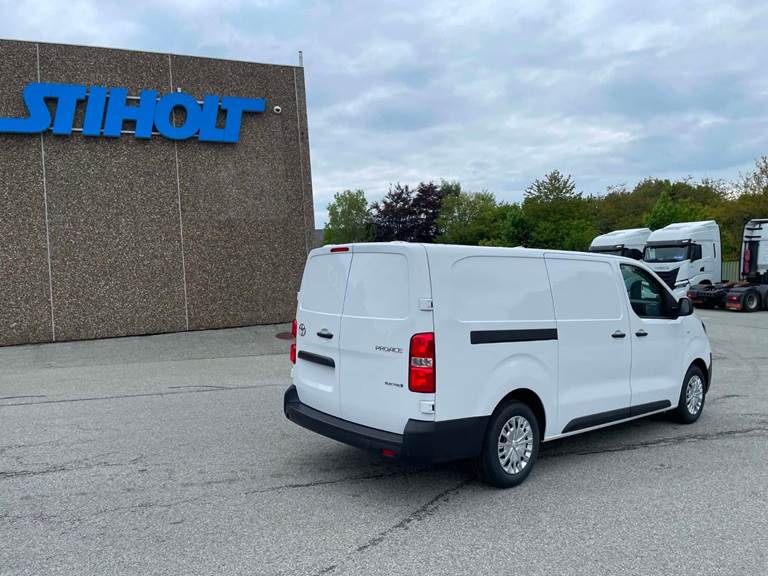 Toyota ProAce 75 Long Comfort