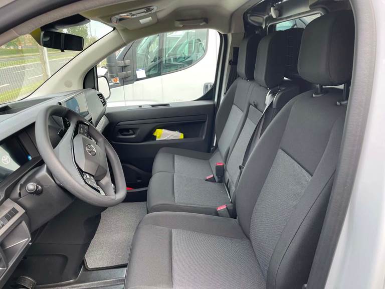 Toyota ProAce 75 Long Comfort
