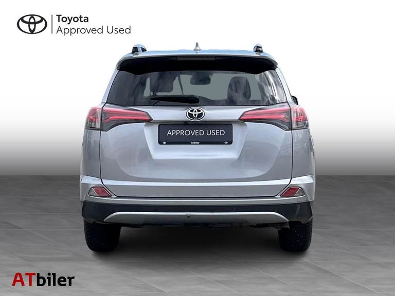 Toyota RAV4 2,0 D-4D T3 Safety Sense 4x2 143HK 5d 6g