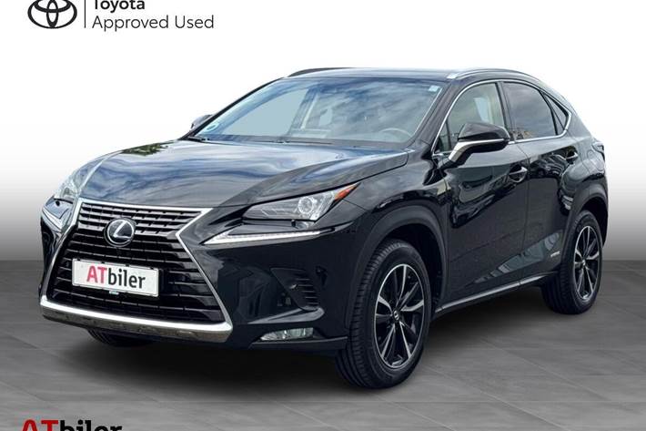Sort Lexus NX fra 2021