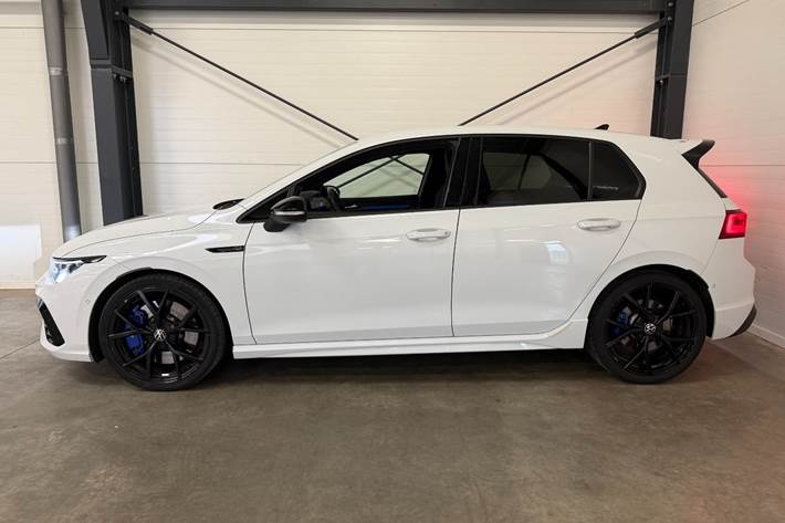 Hvid VW Golf VIII fra 2022