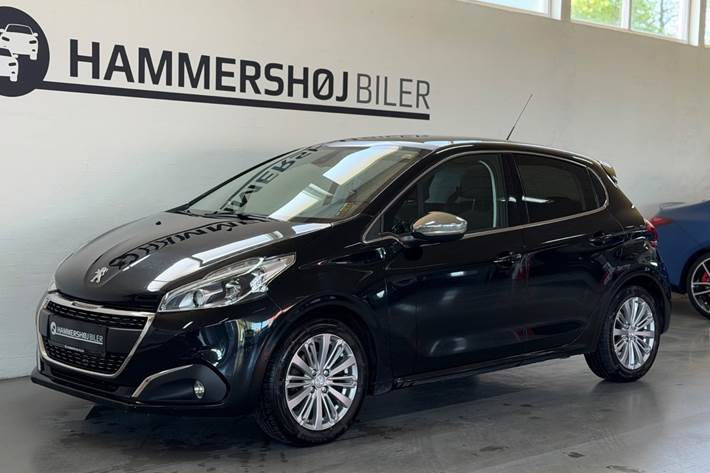 undefined Peugeot 208 fra 2017 set udefra