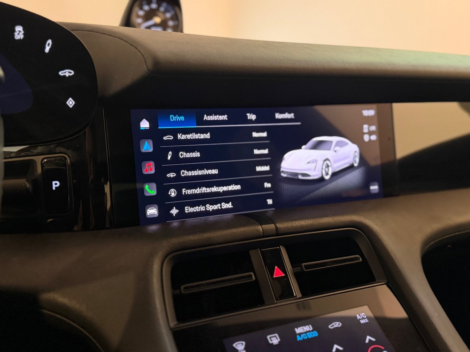Rød Porsche Taycan 4S fra 2021