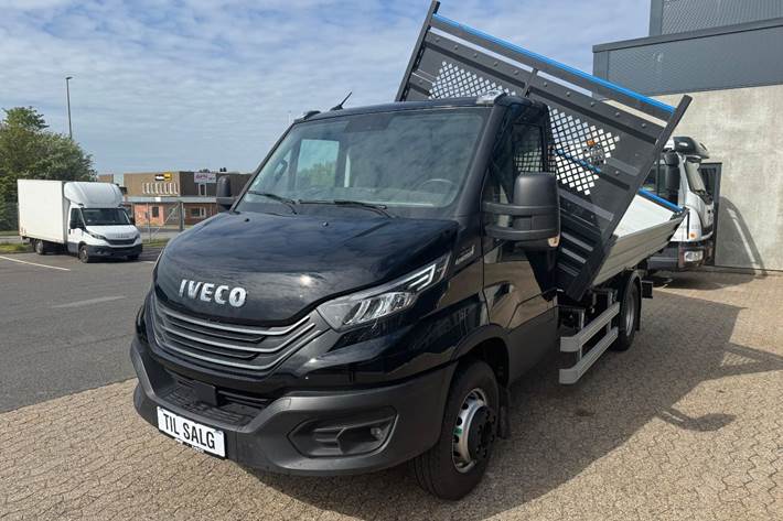 Sort Iveco Daily fra 2024