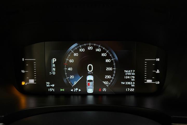Sølv Volvo S90 fra 2017
