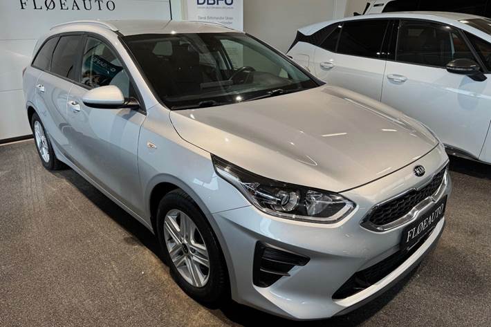 Sølv Kia Ceed fra 2020