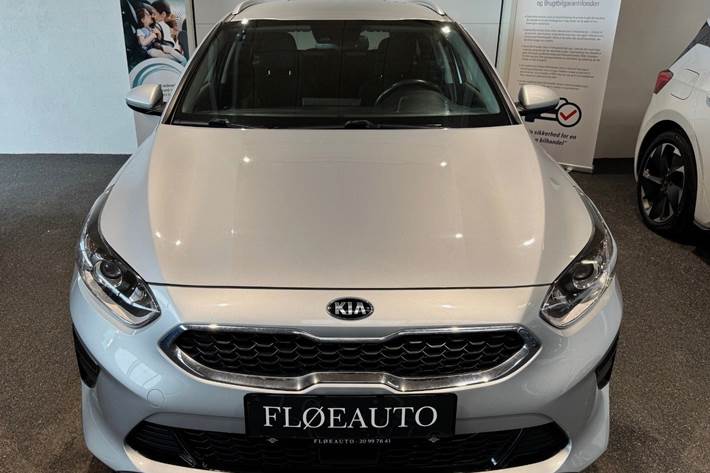 Sølv Kia Ceed fra 2020