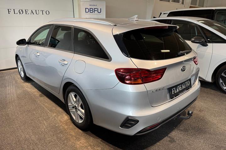 Sølv Kia Ceed fra 2020