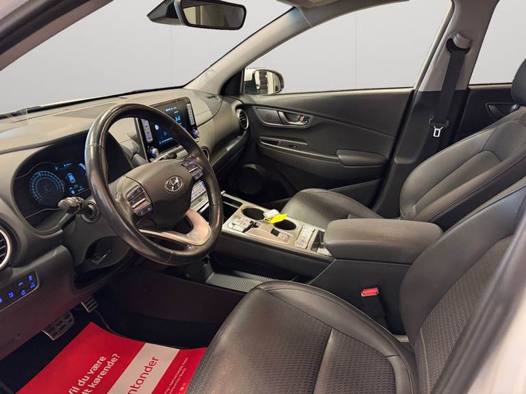Hyundai Kona 64 EV Premium