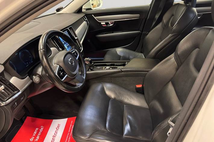 Hvid Volvo S90 fra 2018