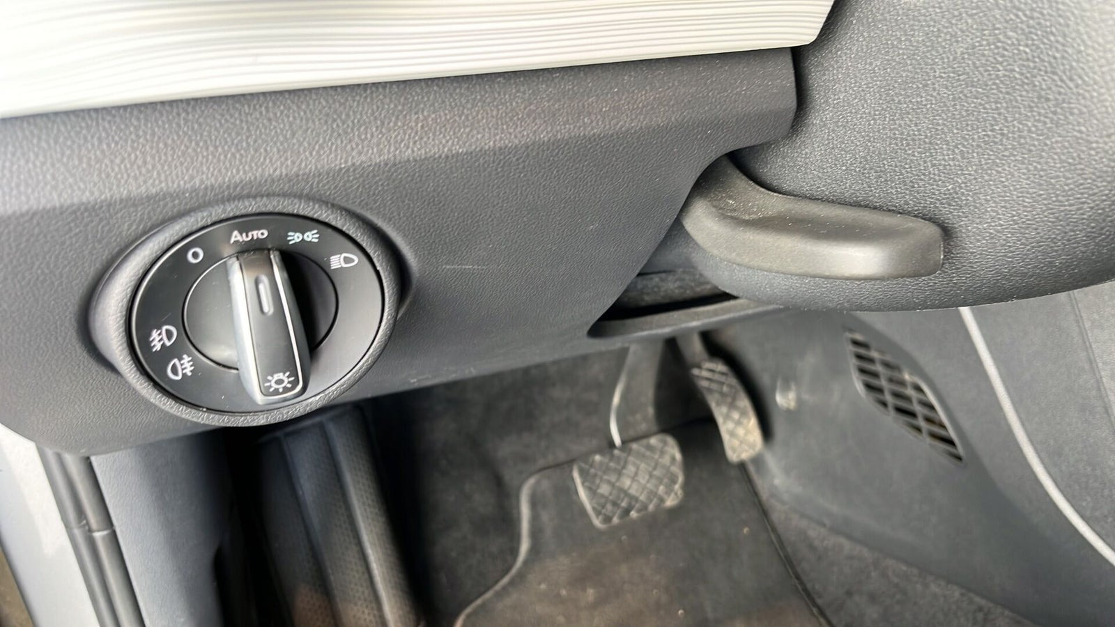Grå Seat Mii fra 2021