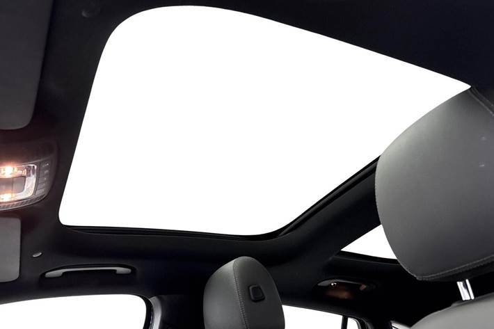 Sort Mercedes EQA250 fra 2022
