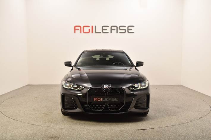 Sort BMW i4 fra 2022