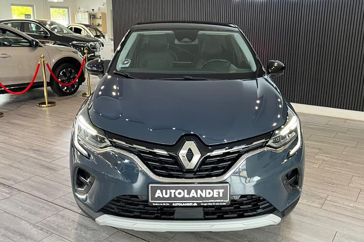 Blå Renault Captur fra 2021