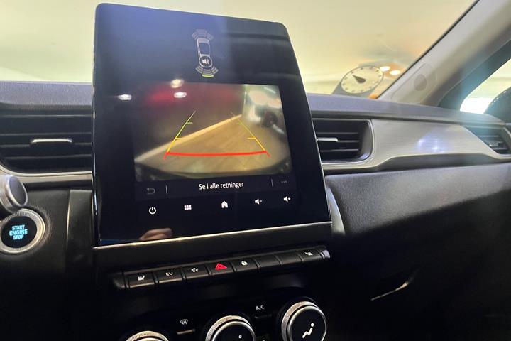 Blå Renault Captur fra 2021