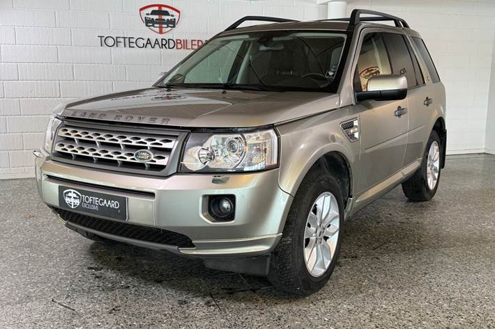 Beige Land Rover Freelander 2 fra 2011