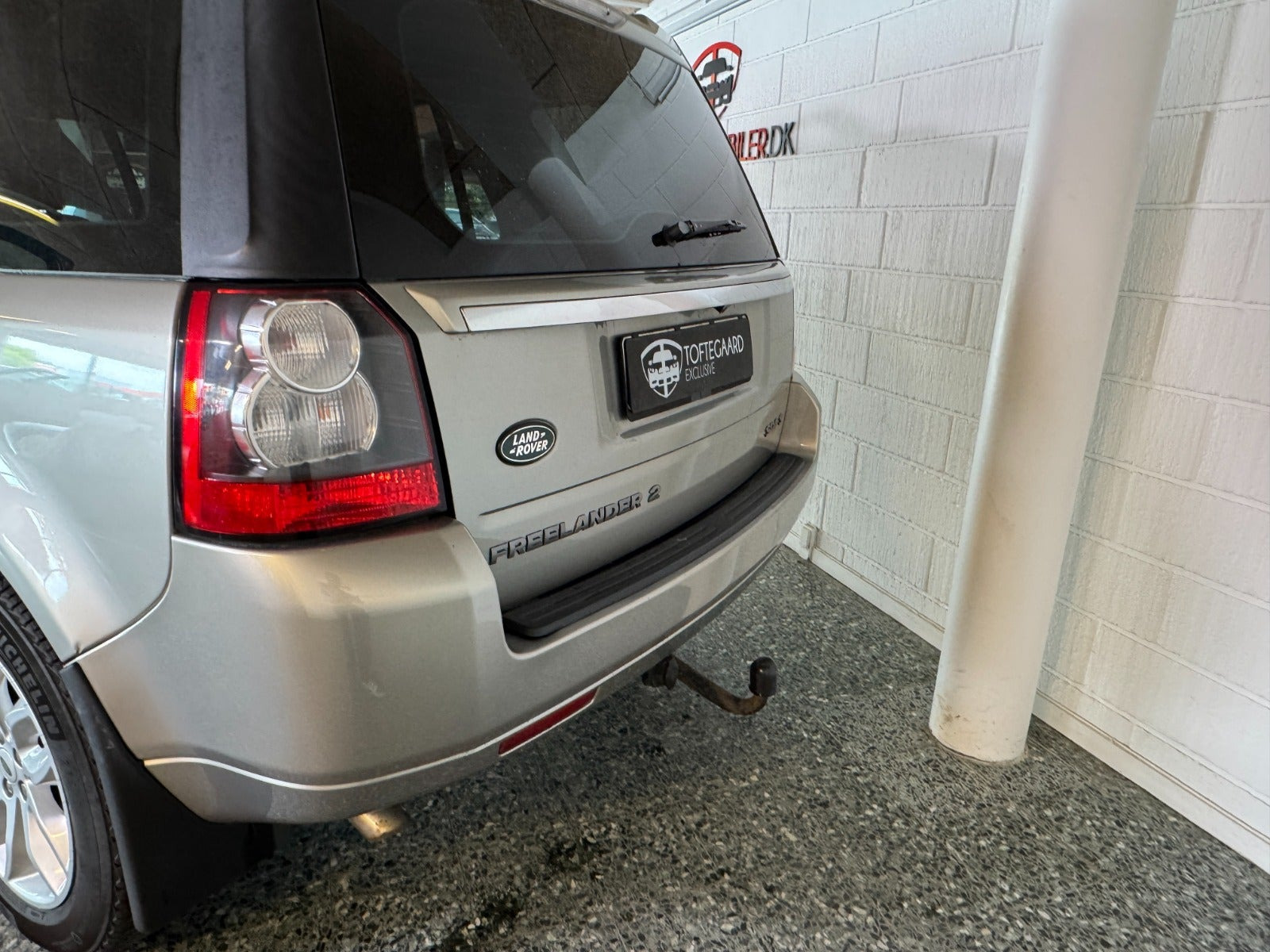 Beige Land Rover Freelander 2 fra 2011