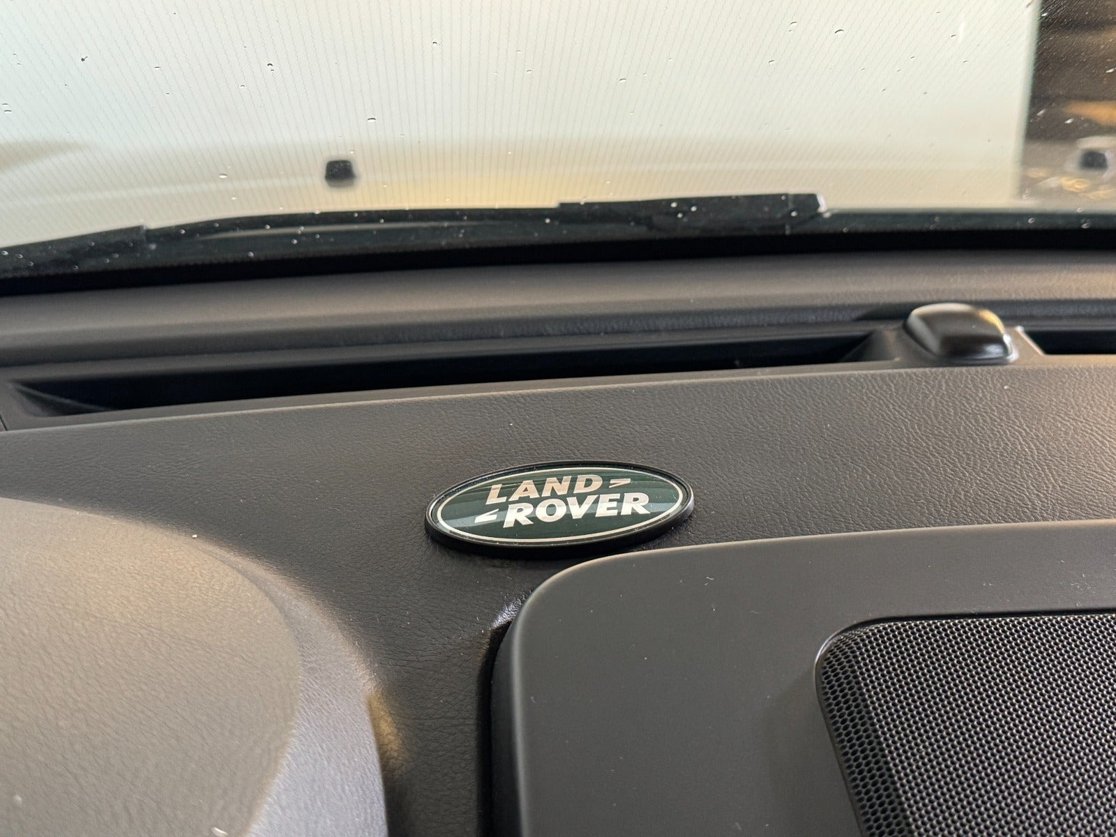 Beige Land Rover Freelander 2 fra 2011