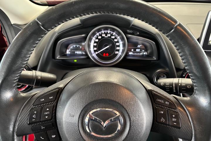 Rød Mazda CX-3 fra 2015