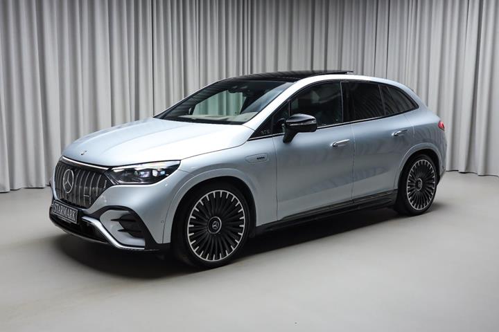 Sølv Mercedes EQE53 SUV fra 2024