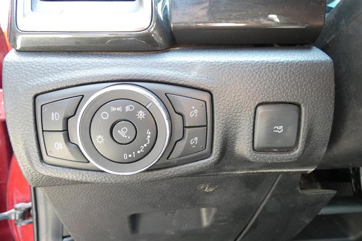 Rød Ford Ranger fra 2022