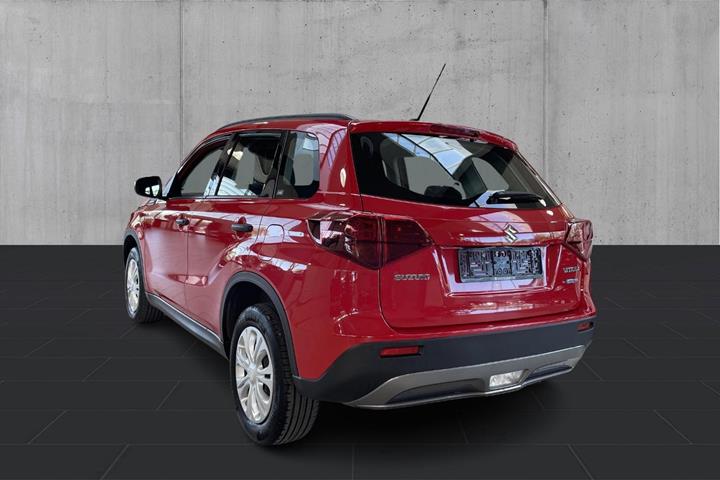 Rød Suzuki Vitara fra 2022