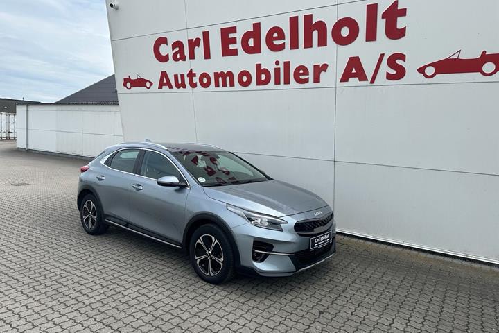 Sølv Kia XCeed fra 2022