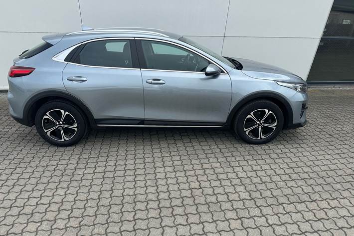 Sølv Kia XCeed fra 2022