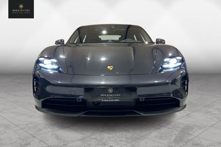 Grå Porsche Taycan fra 2022