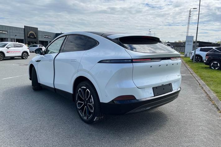 Hvid Xpeng G6 fra 2026