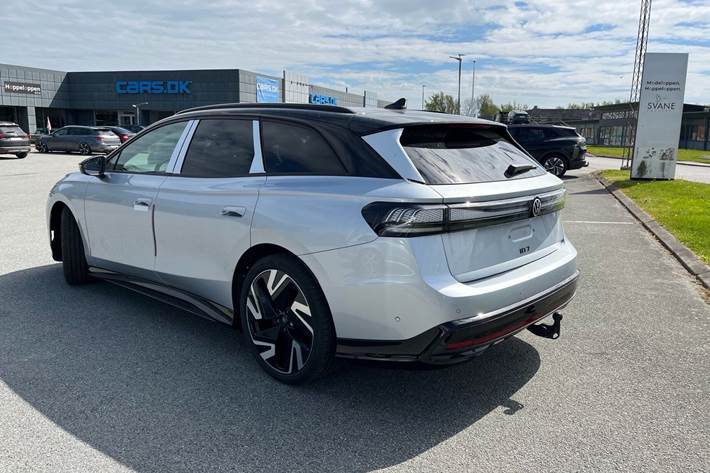 Sølv VW ID.7 fra 2026