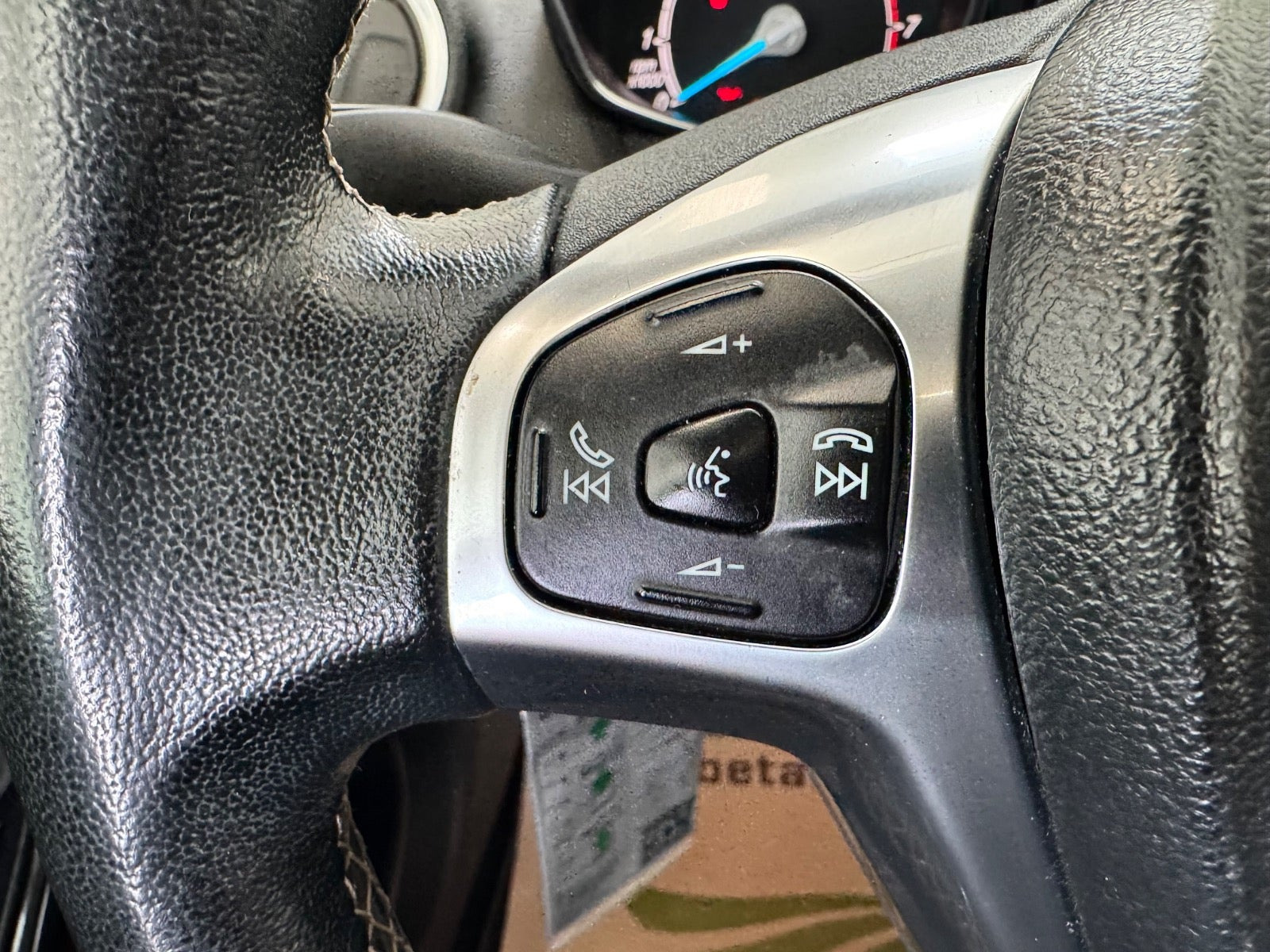 Hvid Ford Fiesta fra 2016