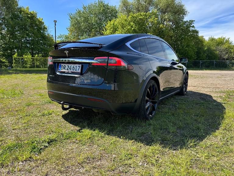 Tesla Model X 100D 7prs