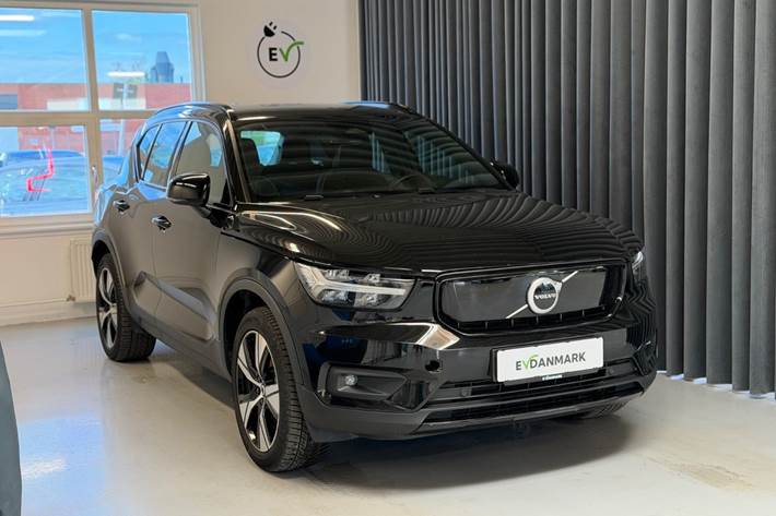 Sort Volvo XC40 fra 2021
