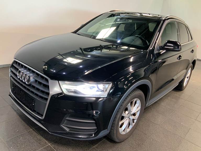 Audi Q3 2,0 TDi 150 Design Van