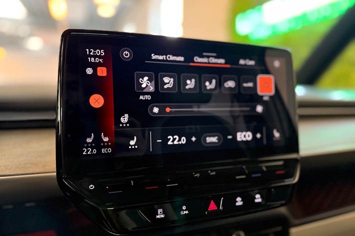 Grå VW ID.Buzz fra 2024