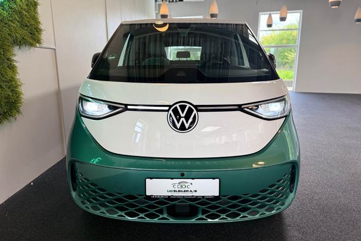 Grøn VW ID.Buzz fra 2024