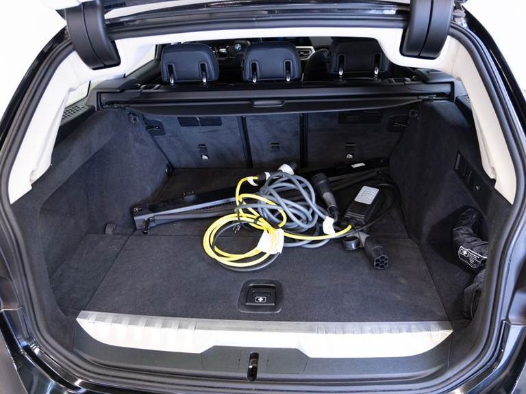 BMW 330e 2,0 Touring Sport Line aut.