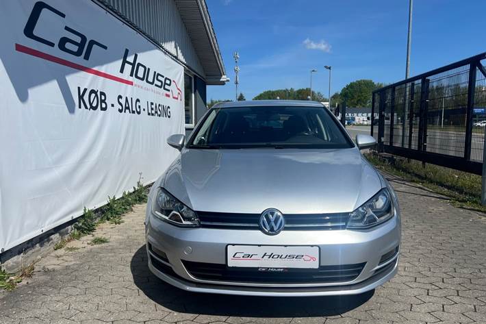 Sølv VW Golf VI fra 2013