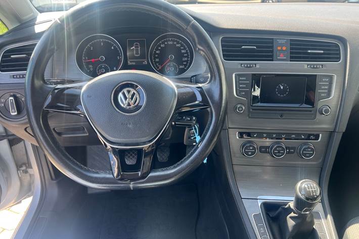 Sølv VW Golf VI fra 2013