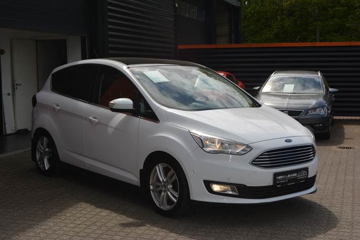 Hvid Ford C-MAX fra 2018 set udefra