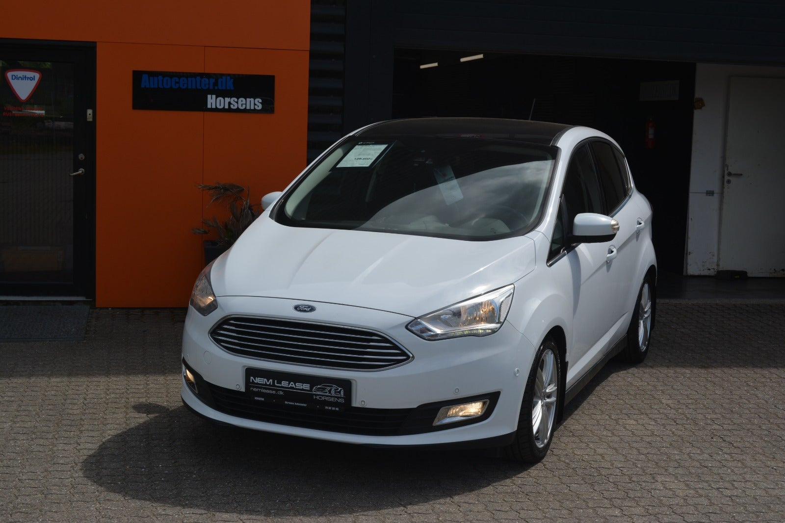 Hvid Ford C-MAX fra 2018