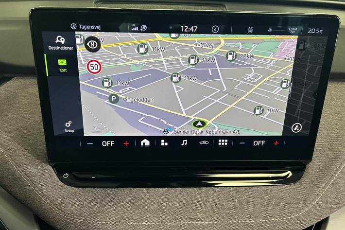 Grå Skoda Enyaq fra 2023