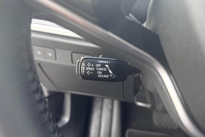 Hvid Skoda Elroq fra 2025